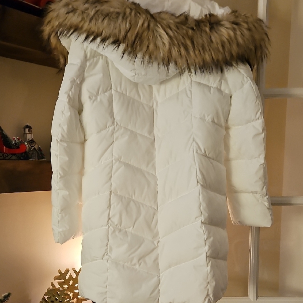 Calvin Klein Women's Ivory Puffer Jacket with Faux Fur - Picture 4 of 4